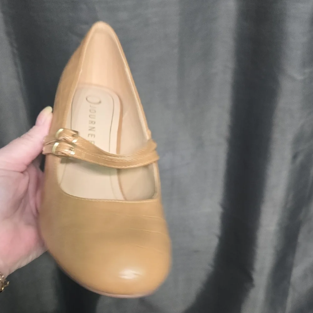 8 Wide Journee Collection Tan Mary Jane Heels